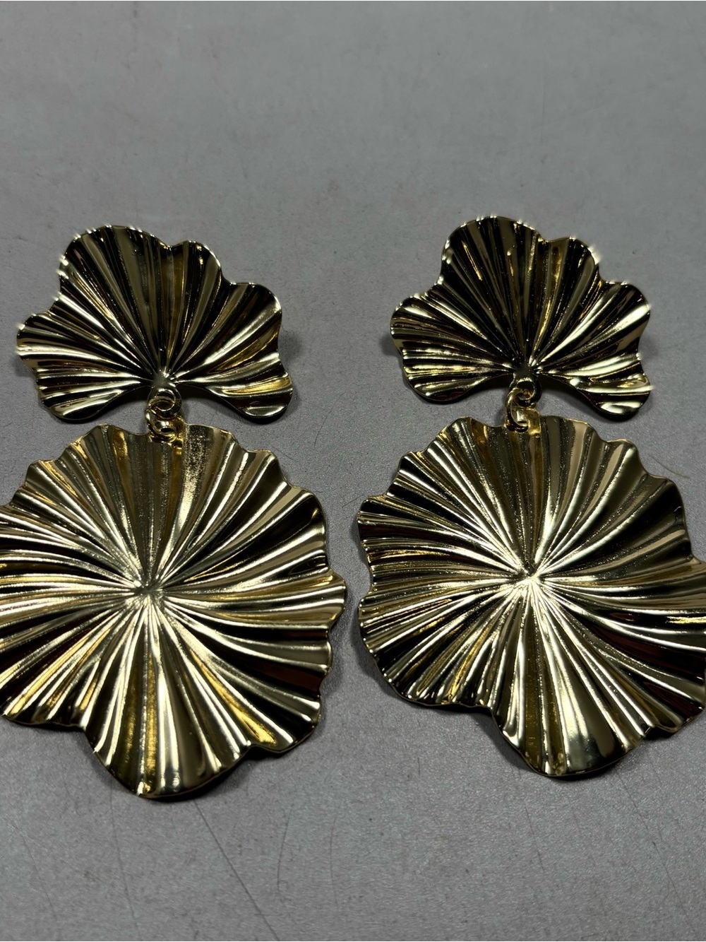 Fashion Jewelry Gold Radiant Floral Drop Earrings